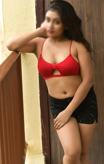 Call Girls in Zostel Hotel